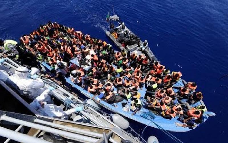 Ripoti zinasema kuwa huenda kati ya wahamiaji 400 na 500 wamepoteza maisha baada ya kuzama katika Bahari hiyo.