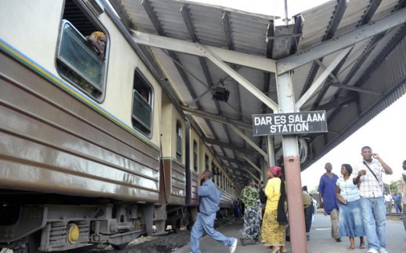 UWASILISHWAJI WA MUSWADA WA SHERIA YA RELI YA MWAKA 2017 (THE RAILWAY ACT, 2017)